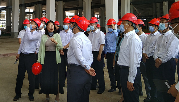 【城建新闻】珠海市委书记吕玉印一行莅临我司格力冷水机组智能制造工厂项目考察指导工作